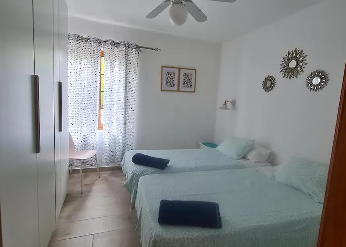 Casas Del Sol Candesa 别墅 *